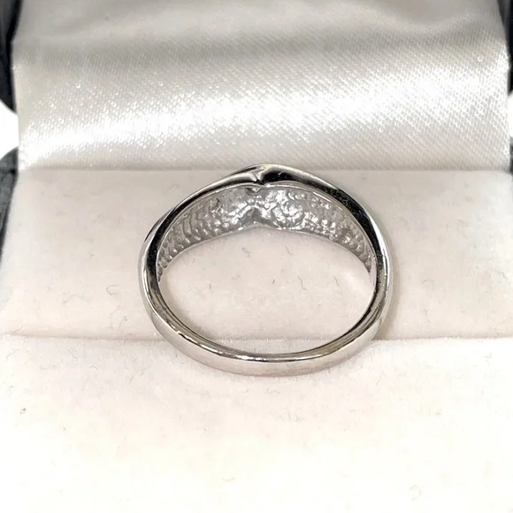 Solid 14K White Gold Natural Round Cut Natural Diamond Trio Modern Ring